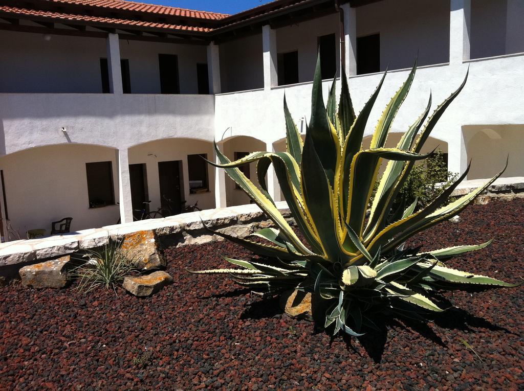 Agriturismo Agave Fertilia Zewnętrze zdjęcie